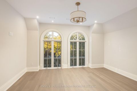 Photo 33 at 47 Danville Drive, Windfields, Toronto