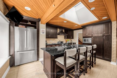 Photo 15 at 16 Woodpark Road, Richview, Toronto Photo 15 at 16 Woodpark Road, Richview, Toronto
