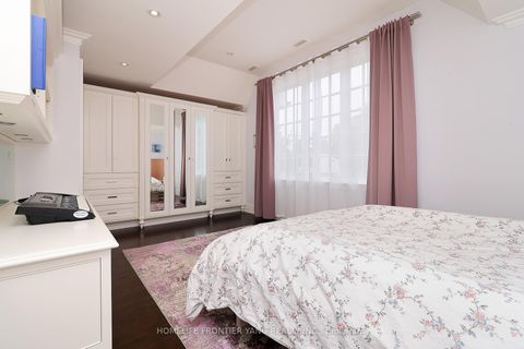 Photo 24 at 55 Burrows Avenue, City Centre West, Toronto