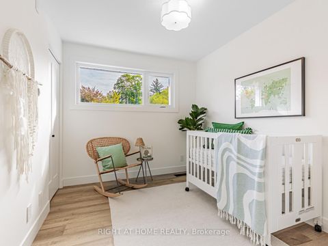Photo 14 at 43 Kingland Crescent, Don Valley Village, Toronto