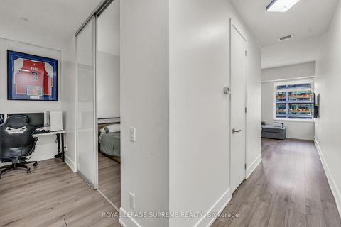 Photo 2 at 604 - 111 St Clair Avenue W, St. Clair, Toronto