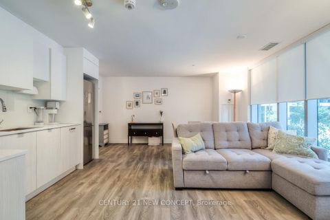 Photo 6 at 210 - 99 Broadway Avenue, Mount Pleasant West, Toronto