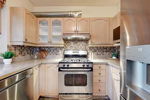 Photo 17 at 1150 Kipling Avenue, City Centre West, Toronto