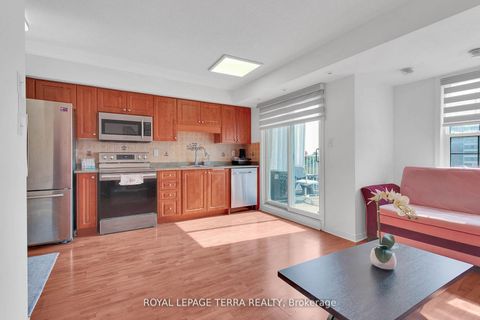 Photo 13 at 24 - 37 Four Winds Drive, York University Heights, Toronto
