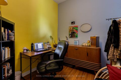 Photo 16 at 10 Follis Avenue, Annex, Toronto