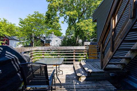 Photo 27 at 10 Follis Avenue, Annex, Toronto