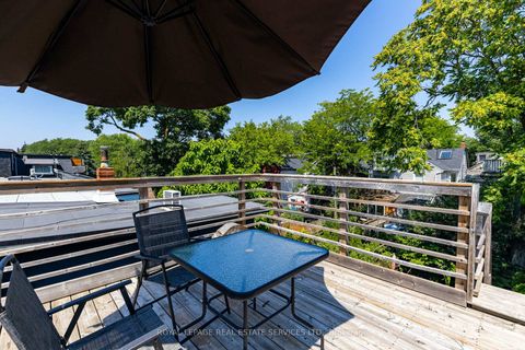 Photo 32 at 10 Follis Avenue, Annex, Toronto