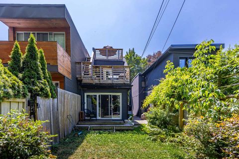 Photo 37 at 10 Follis Avenue, Annex, Toronto