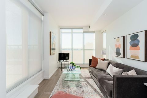 Photo 6 at 707 - 835 St. Clair Avenue W, Wychwood, Toronto