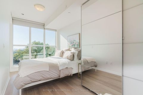 Photo 10 at 707 - 835 St. Clair Avenue W, Wychwood, Toronto