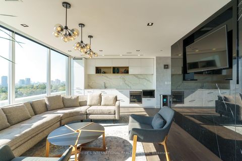 Photo 23 at 707 - 835 St. Clair Avenue W, Wychwood, Toronto