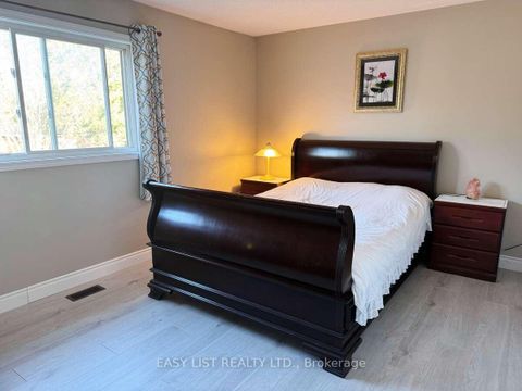 Photo 8 at 35 Ridwell Street, Edgehill Drive, Barrie