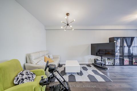 Photo 9 at 119 Windrow Street, Jefferson, Richmond Hill