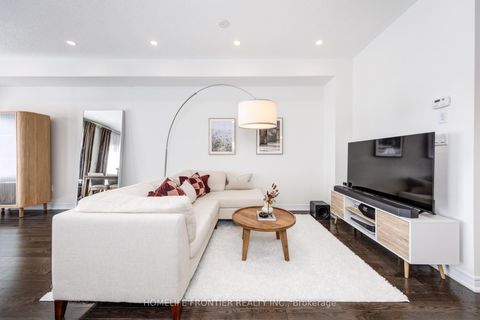 Photo 14 at 29 Bellflower Lane, Oak Ridges Lake Wilcox, Richmond Hill