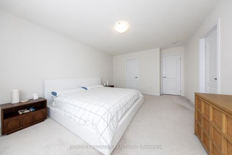 Photo 25 at 29 Bellflower Lane, Oak Ridges Lake Wilcox, Richmond Hill