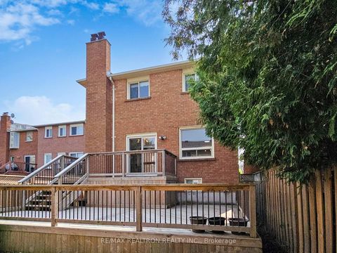 Photo 1 at 9 Cranston Manor Court, Guildwood, Toronto