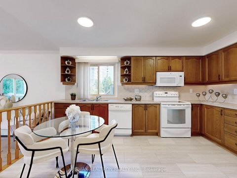 Photo 6 at 9 Cranston Manor Court, Guildwood, Toronto