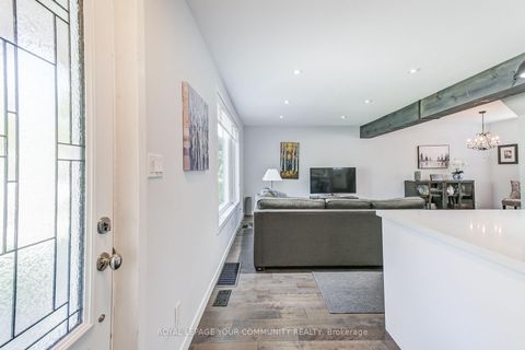 Photo 5 at 93 Gair Drive, Alderwood, Toronto