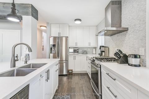 Photo 6 at 93 Gair Drive, Alderwood, Toronto