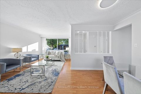 Photo 14 at 65 Glenmanor Drive, CO Central, Oakville