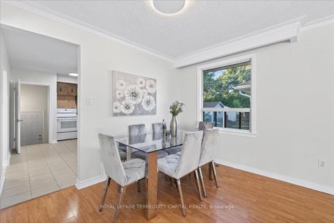 Photo 16 at 65 Glenmanor Drive, CO Central, Oakville