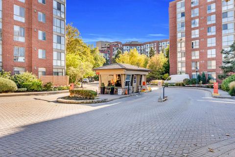 Photo 3 at 155 - 24 Southport Street, Swansea, Toronto