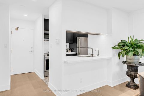 Photo 15 at 155 - 24 Southport Street, Swansea, Toronto