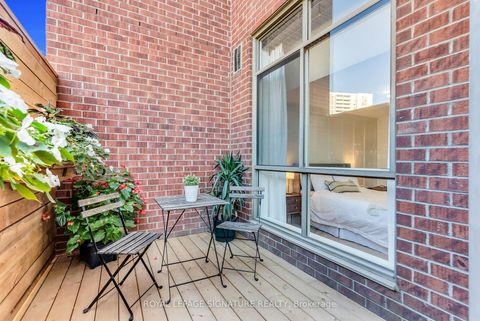 Photo 29 at 155 - 24 Southport Street, Swansea, Toronto
