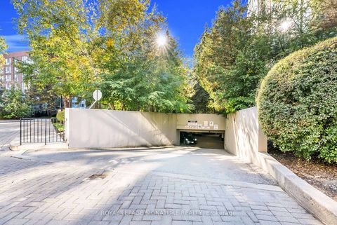 Photo 48 at 155 - 24 Southport Street, Swansea, Toronto