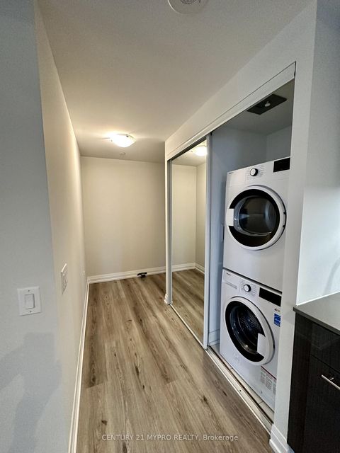 Photo 13 at 3203 - 251 Jarvis Street, Yonge Corridor, Toronto