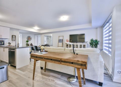 Photo 5 at 64 APPLETREE Lane, Shore, Barrie