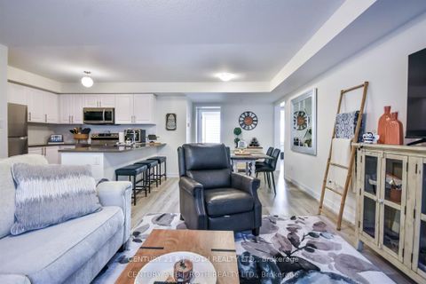 Photo 13 at 64 APPLETREE Lane, Shore, Barrie