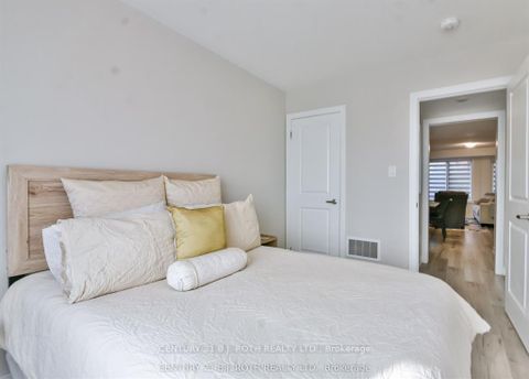 Photo 29 at 64 APPLETREE Lane, Shore, Barrie