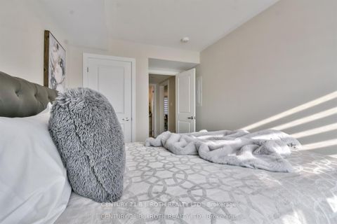 Photo 32 at 64 APPLETREE Lane, Shore, Barrie