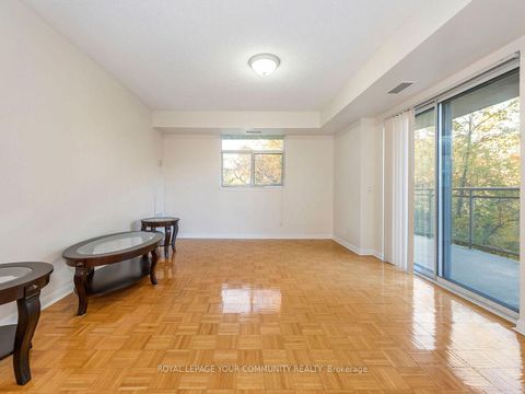 Photo 7 at 202 - 2506 Rutherford Road, Maple, Vaughan