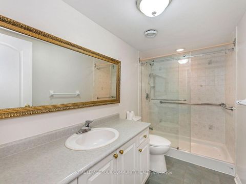 Photo 13 at 202 - 2506 Rutherford Road, Maple, Vaughan