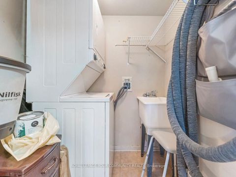 Photo 17 at 202 - 2506 Rutherford Road, Maple, Vaughan