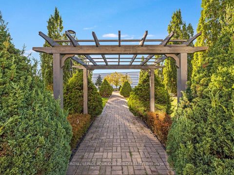 Photo 34 at 202 - 2506 Rutherford Road, Maple, Vaughan