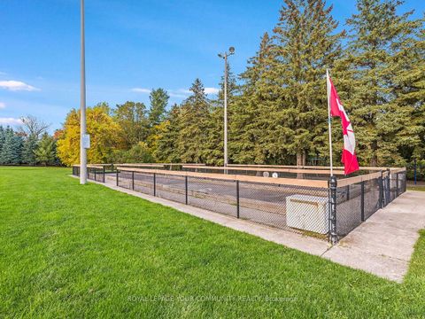 Photo 36 at 202 - 2506 Rutherford Road, Maple, Vaughan