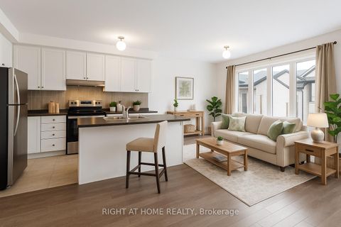 Photo 3 at 10173 Huntington Road, Kleinburg, Vaughan