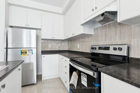 Photo 12 at 10173 Huntington Road, Kleinburg, Vaughan