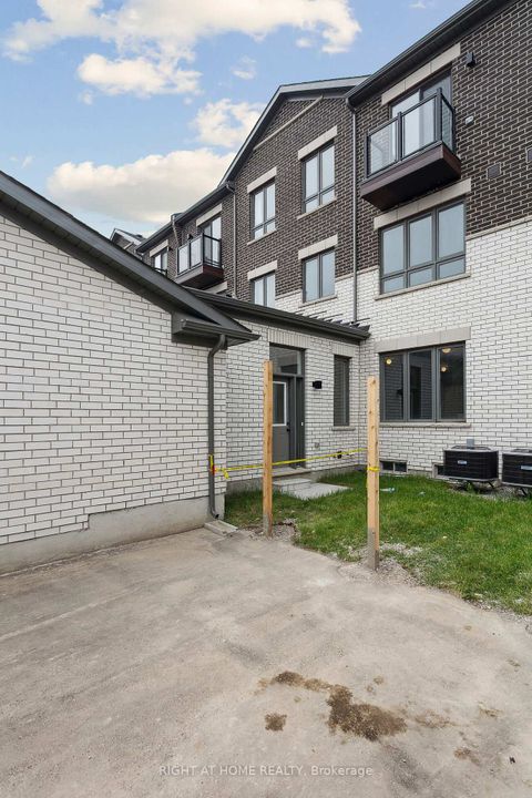 Photo 48 at 10173 Huntington Road, Kleinburg, Vaughan