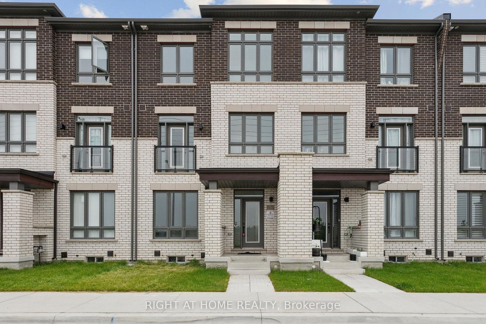 10173 Huntington Road, Kleinburg, Vaughan photo number 2 10173 Huntington Road, Kleinburg, Vaughan photo number 2