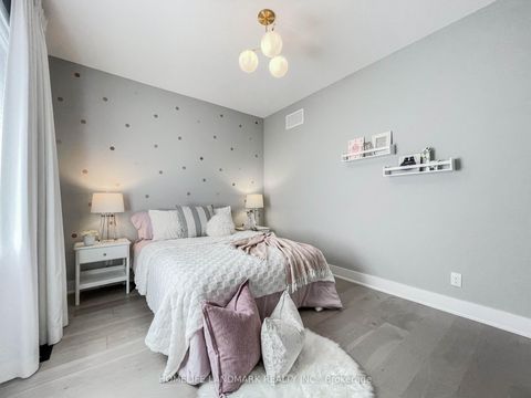 Photo 18 at 5 Parkstone Road, Angus Glen, Markham