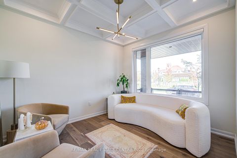 Photo 9 at 3268 Cloise Way, GO Glenorchy, Oakville