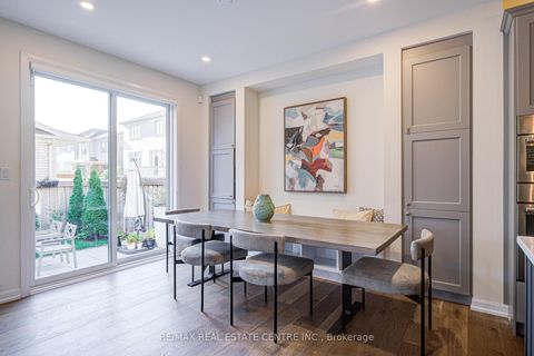 Photo 17 at 3268 Cloise Way, GO Glenorchy, Oakville