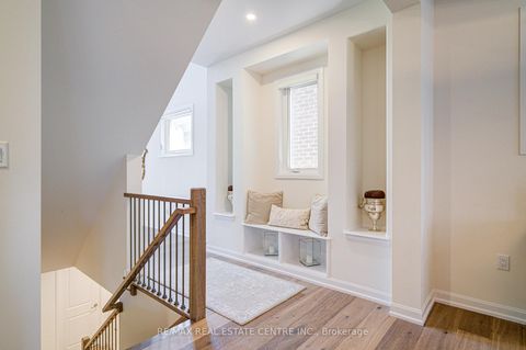 Photo 26 at 3268 Cloise Way, GO Glenorchy, Oakville