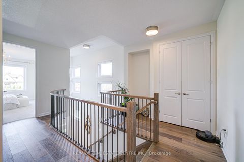 Photo 27 at 3268 Cloise Way, GO Glenorchy, Oakville