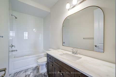 Photo 30 at 3268 Cloise Way, GO Glenorchy, Oakville