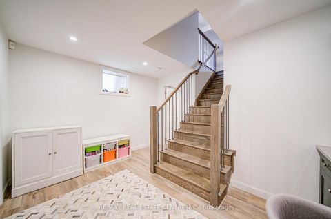 Photo 41 at 3268 Cloise Way, GO Glenorchy, Oakville